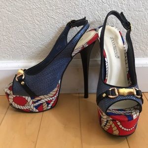 Shoe Dazzle. Heels, size 7.5 (US).